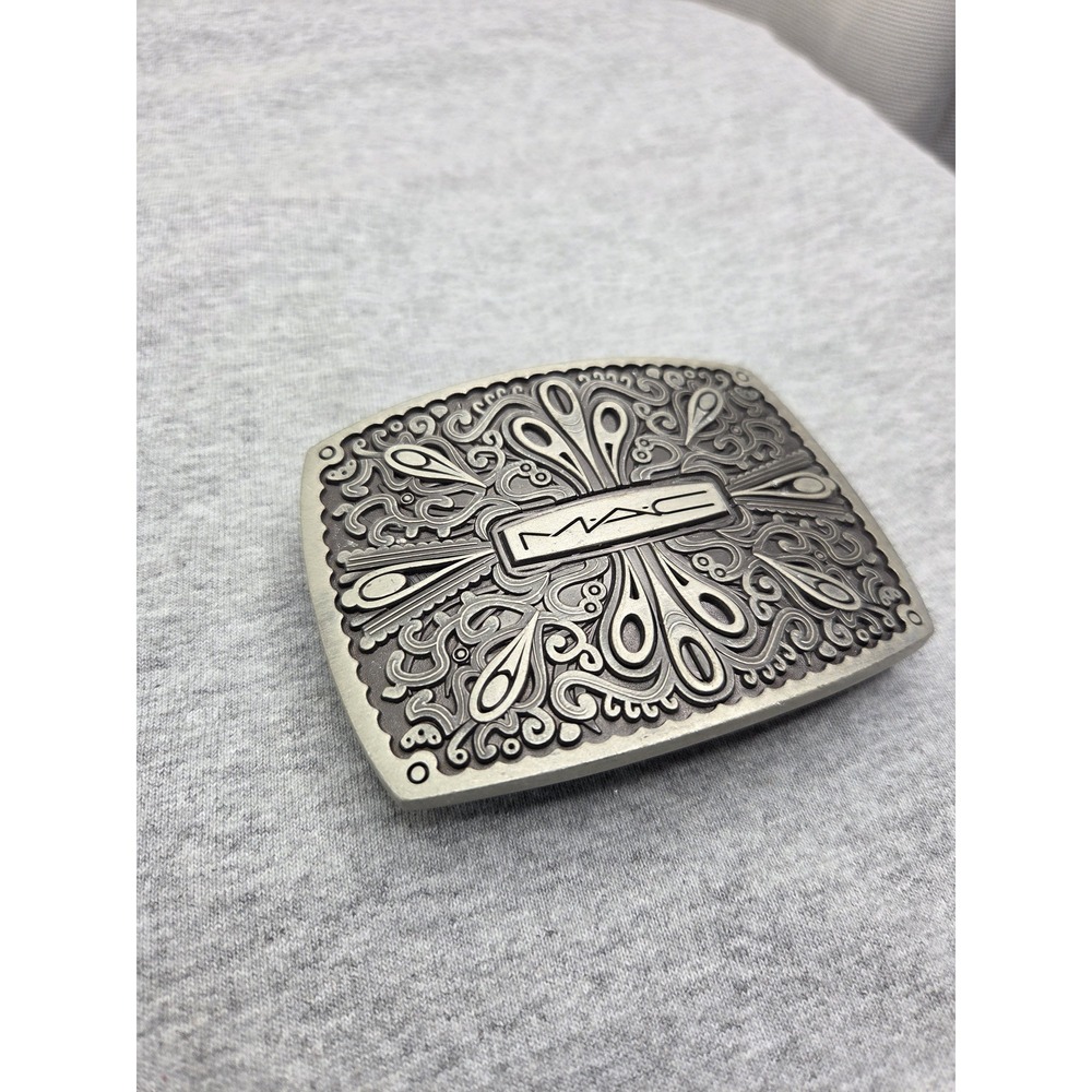 Rare MAC Cosmetics Makeup Company Oversized Vintage Belt Buckle Collector - Picture 8 of 9